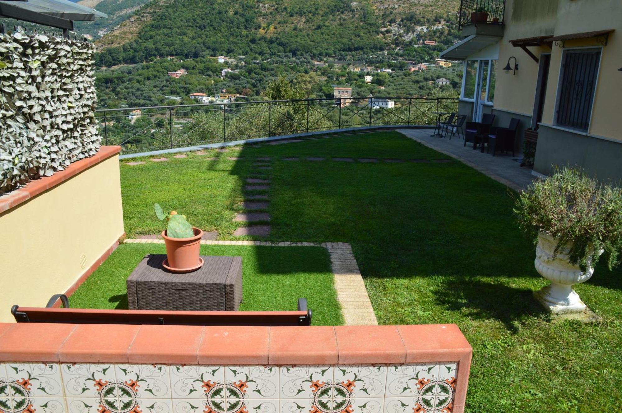 Villa Fanella, Independent House Between Sorrento & Amalfi Piano di Sorrento Kültér fotó